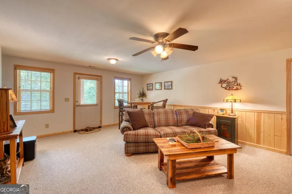 394 Sheep Stomp RD Blairsville, GA 30512