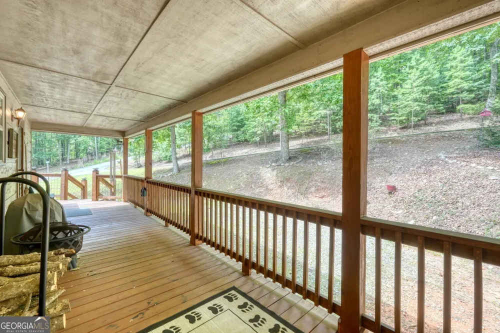 394 Sheep Stomp RD Blairsville, GA 30512