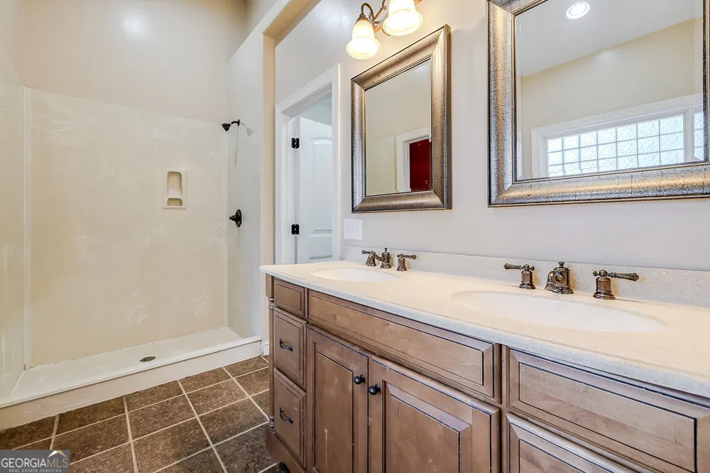 104 Myrtlewood CT Guyton, GA 31312