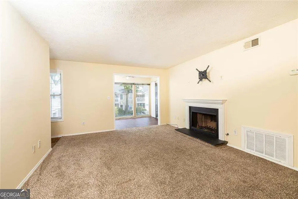 910 Augusta DR SE Marietta, GA 30067