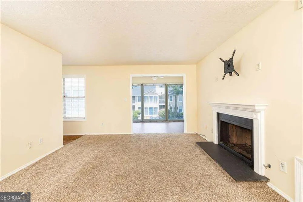 910 Augusta DR SE Marietta, GA 30067
