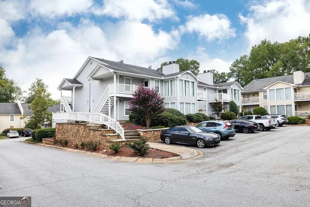 910 Augusta DR SE Marietta, GA 30067