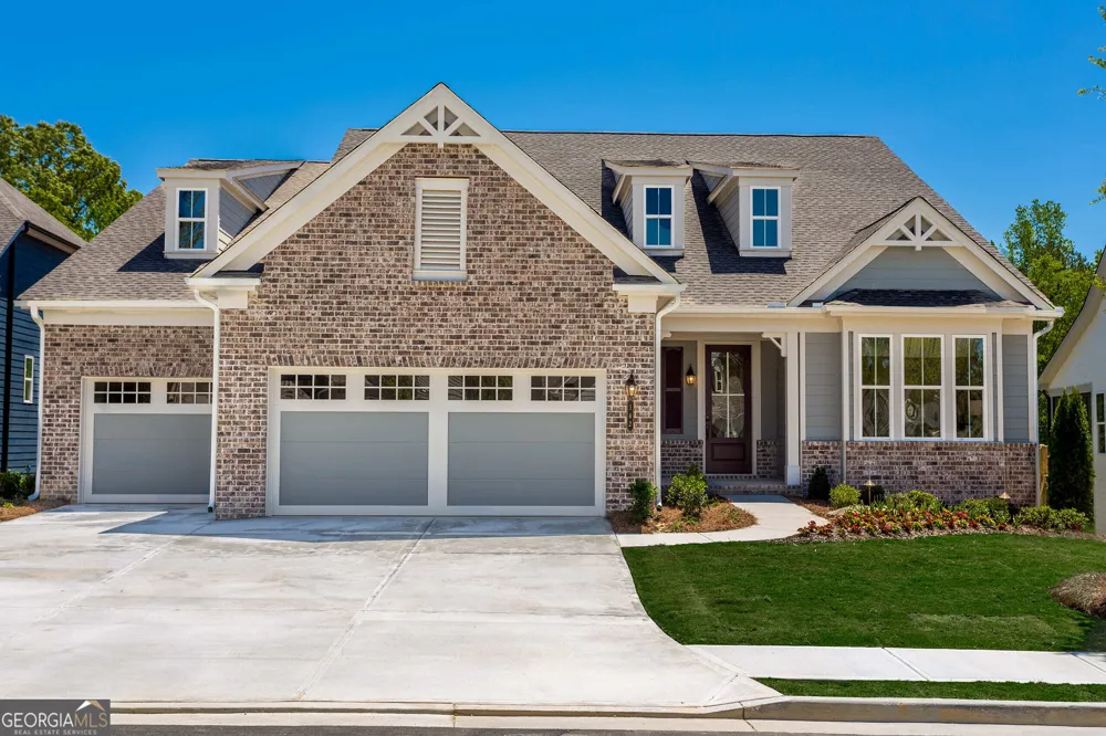 611 Salton WAY Hoschton, GA 30548