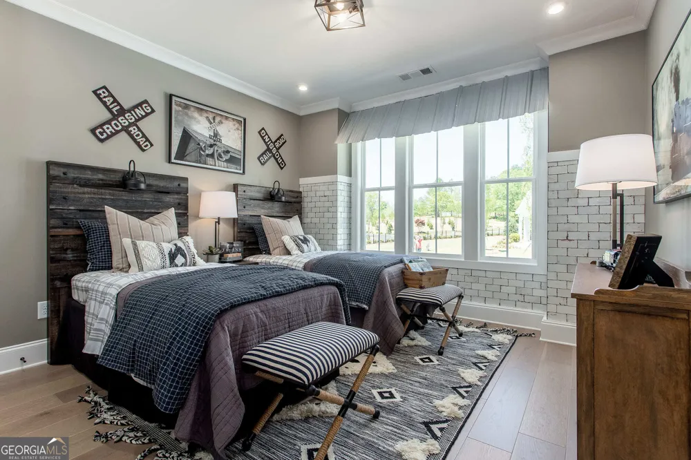 611 Salton WAY Hoschton, GA 30548