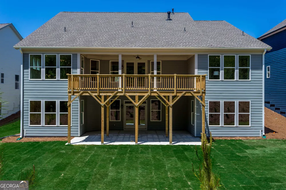 611 Salton WAY Hoschton, GA 30548