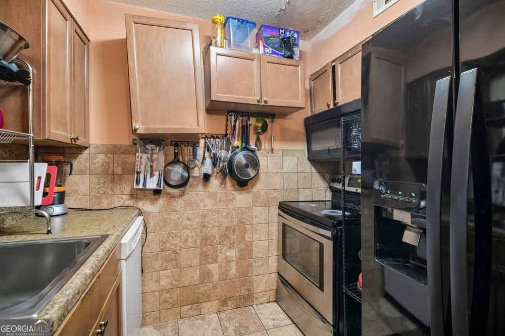 3615 Cobble Mill LN Clarkston, GA 30021
