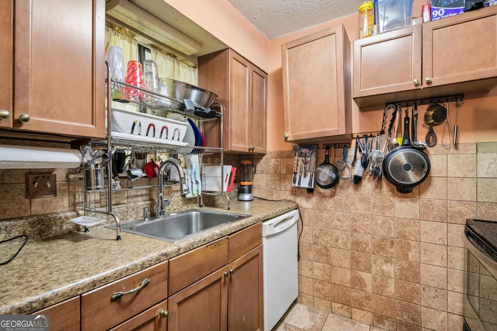 3615 Cobble Mill LN Clarkston, GA 30021