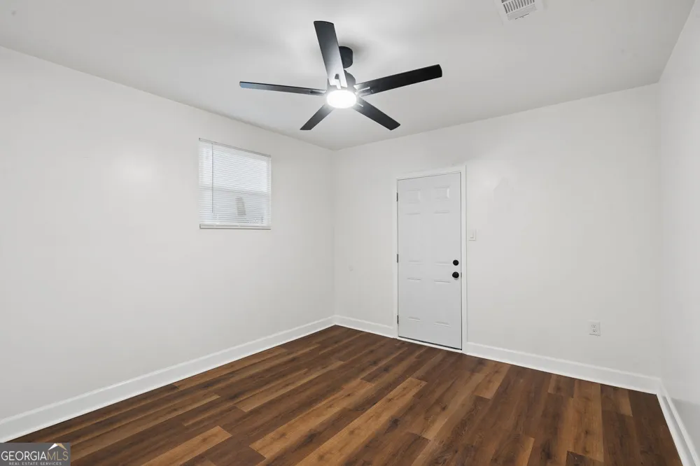 499 Queen Aliese LN Jonesboro, GA 30236