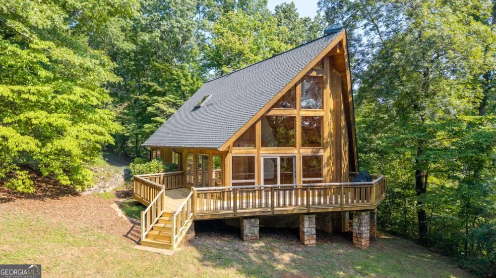 464 Poole RD Ball Ground, GA 30107