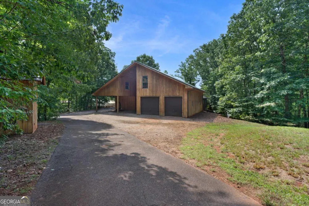 464 Poole RD Ball Ground, GA 30107