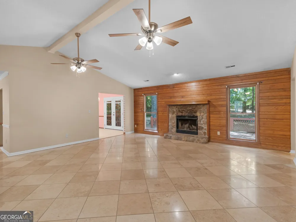 351 Waterford DR Jonesboro, GA 30238