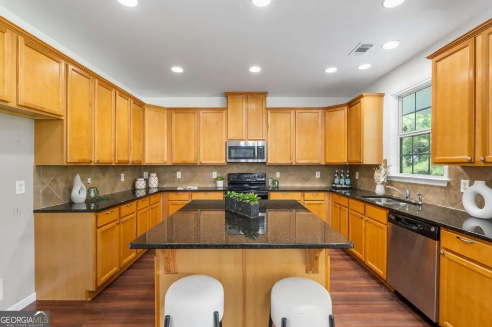 1214 Loowit Falls CT Braselton, GA 30517