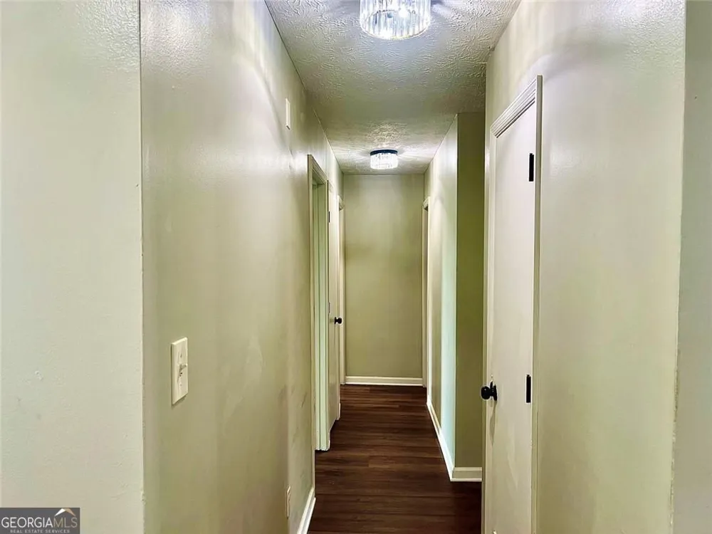 2034 Corners CIR Lithonia, GA 30058