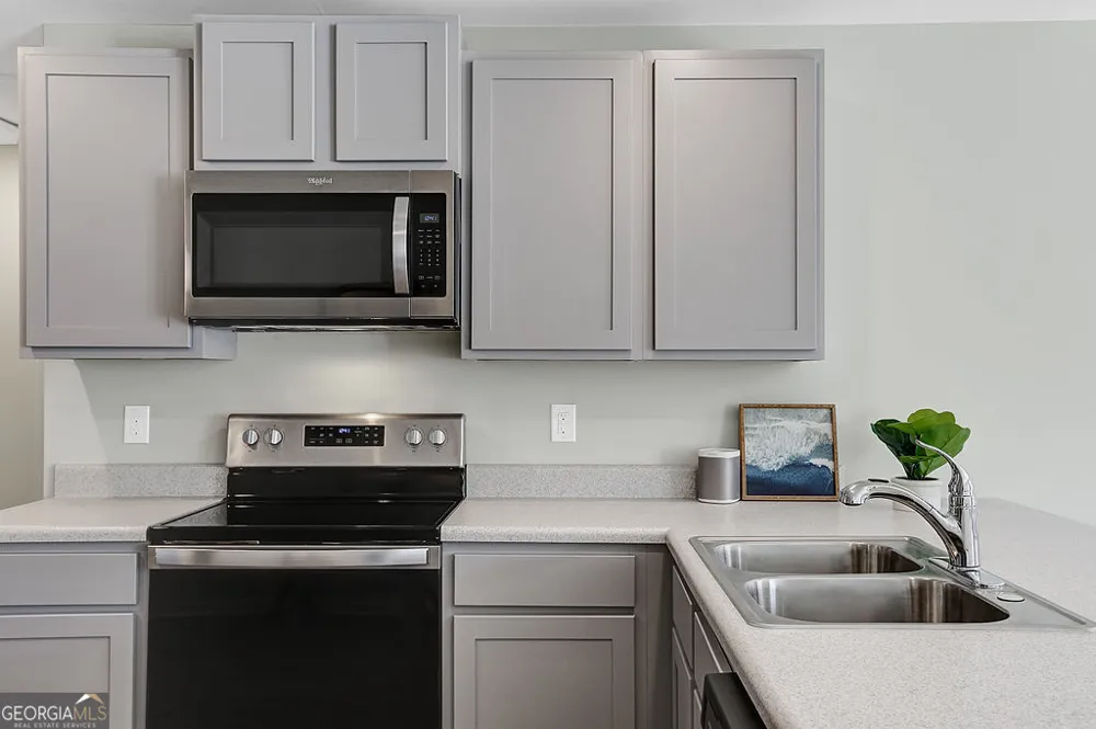 131 Hollingsworth LOOP Statesboro, GA 30461