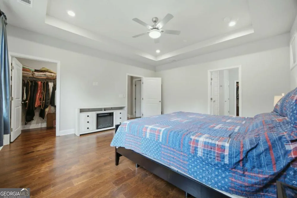 2487 Oak Barrel DR Snellville, GA 30078