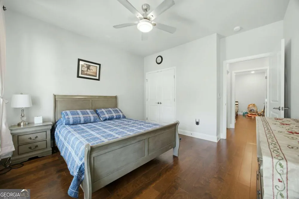 2487 Oak Barrel DR Snellville, GA 30078