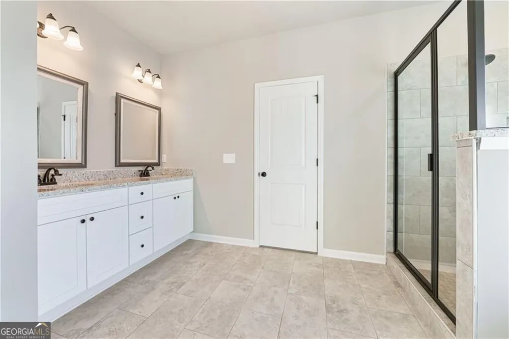 5714 Ridgewater CIR Gainesville, GA 30506