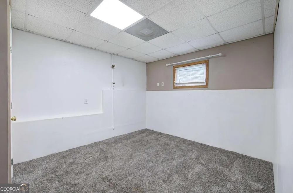 258 Hunters XING SE Calhoun, GA 30701
