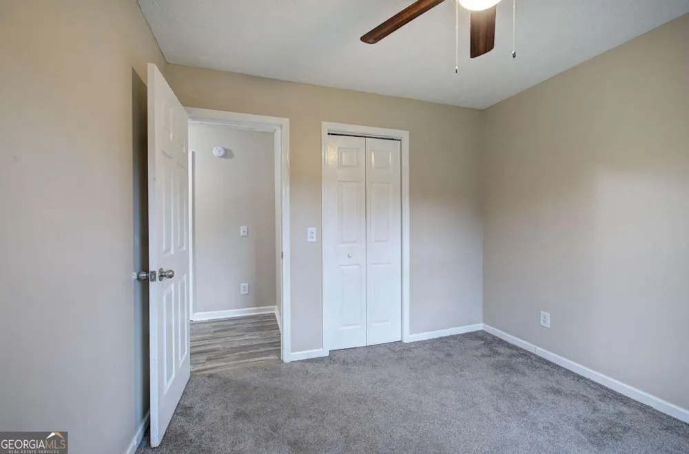 258 Hunters XING SE Calhoun, GA 30701