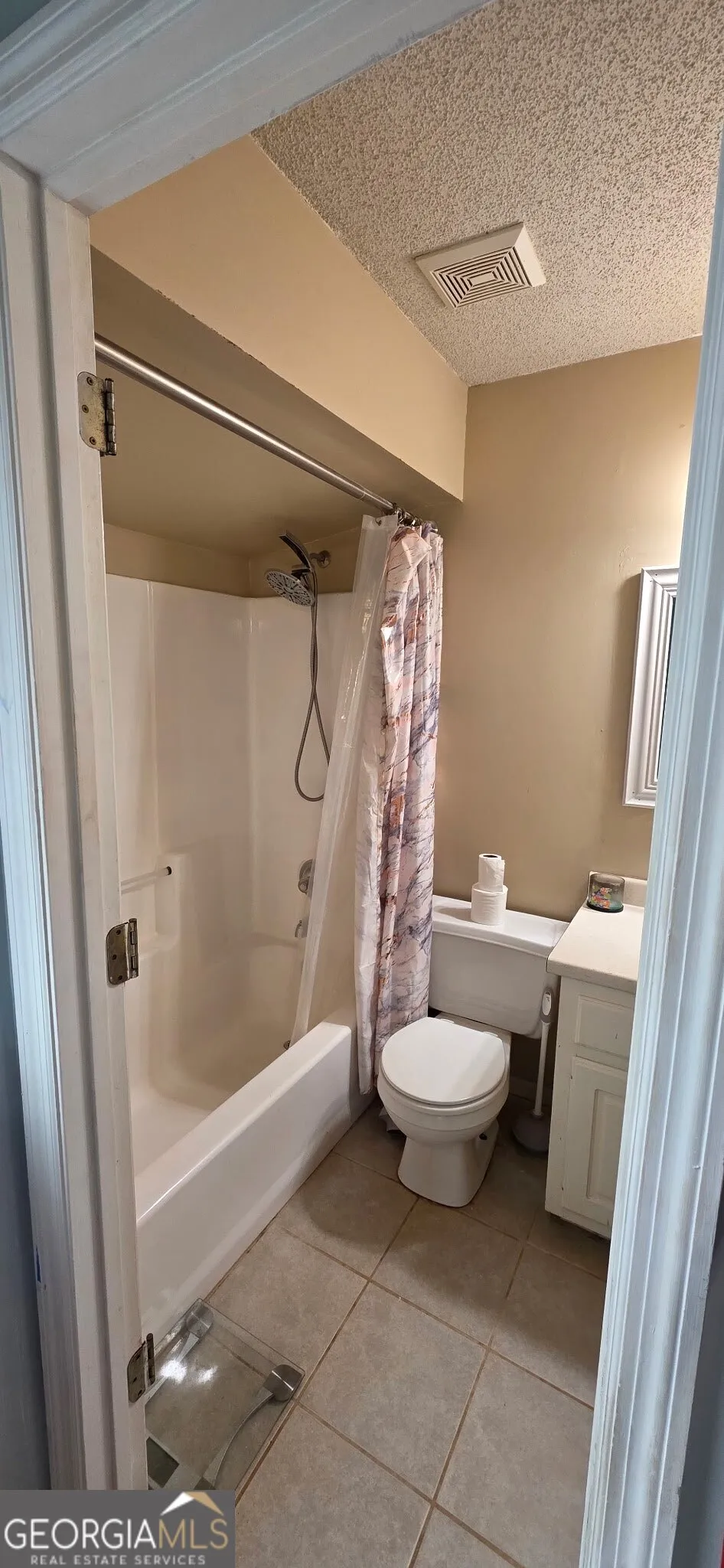 5831 Fieldstone CT Clermont, GA 30527