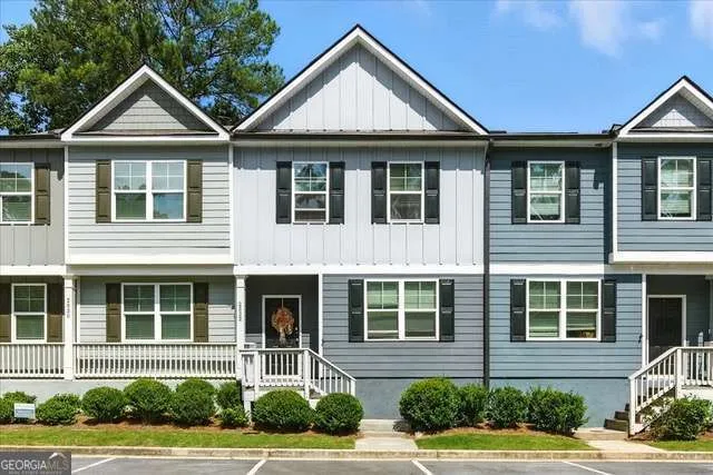 2832 Saratoga Lake VW Decatur, GA 30034