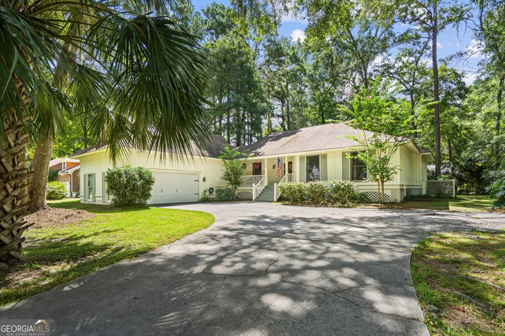 214 Montauk LN Richmond Hill, GA 31324