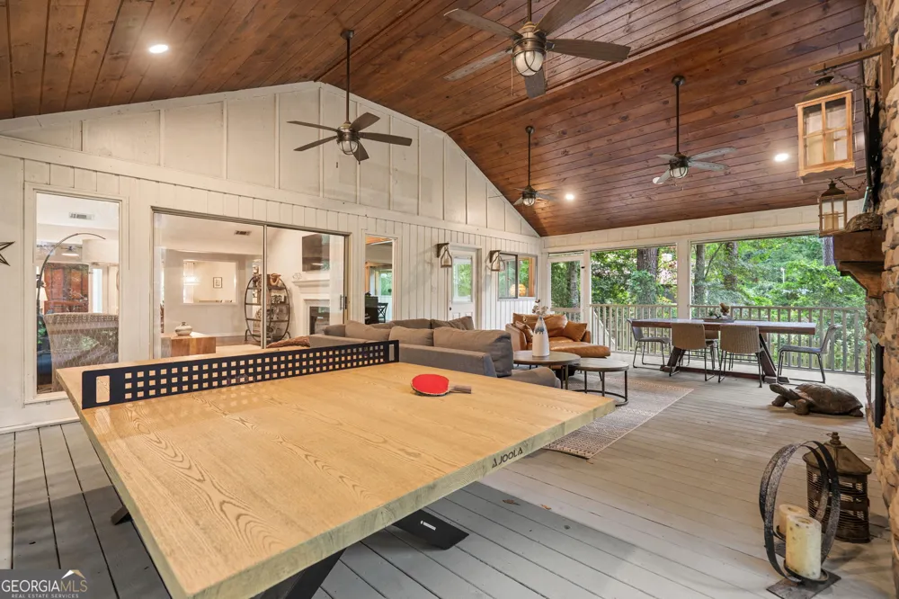 214 Montauk LN Richmond Hill, GA 31324