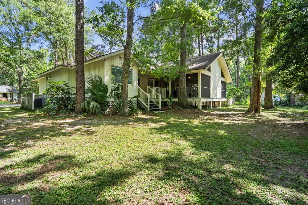 214 Montauk LN Richmond Hill, GA 31324
