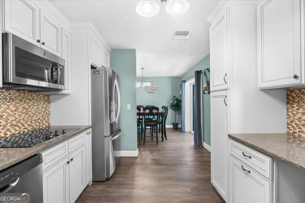 9670 Lee CIR Gainesville, GA 30506