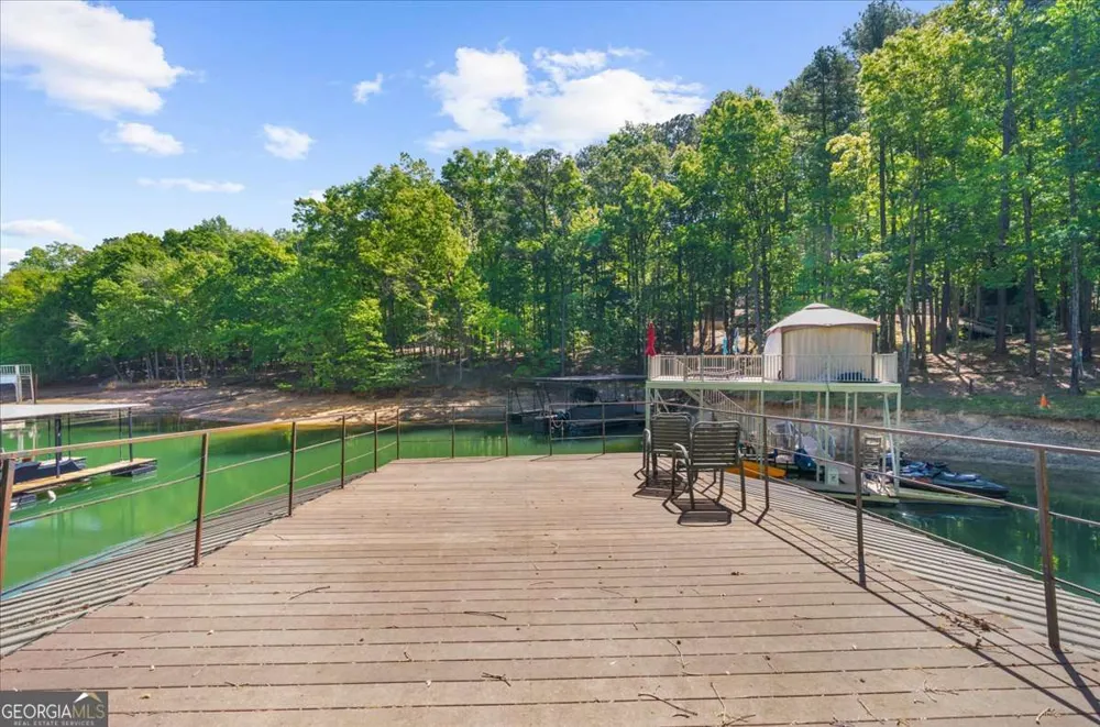 9670 Lee CIR Gainesville, GA 30506