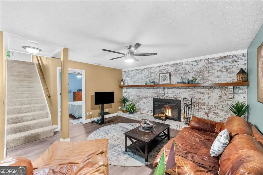 9670 Lee CIR Gainesville, GA 30506