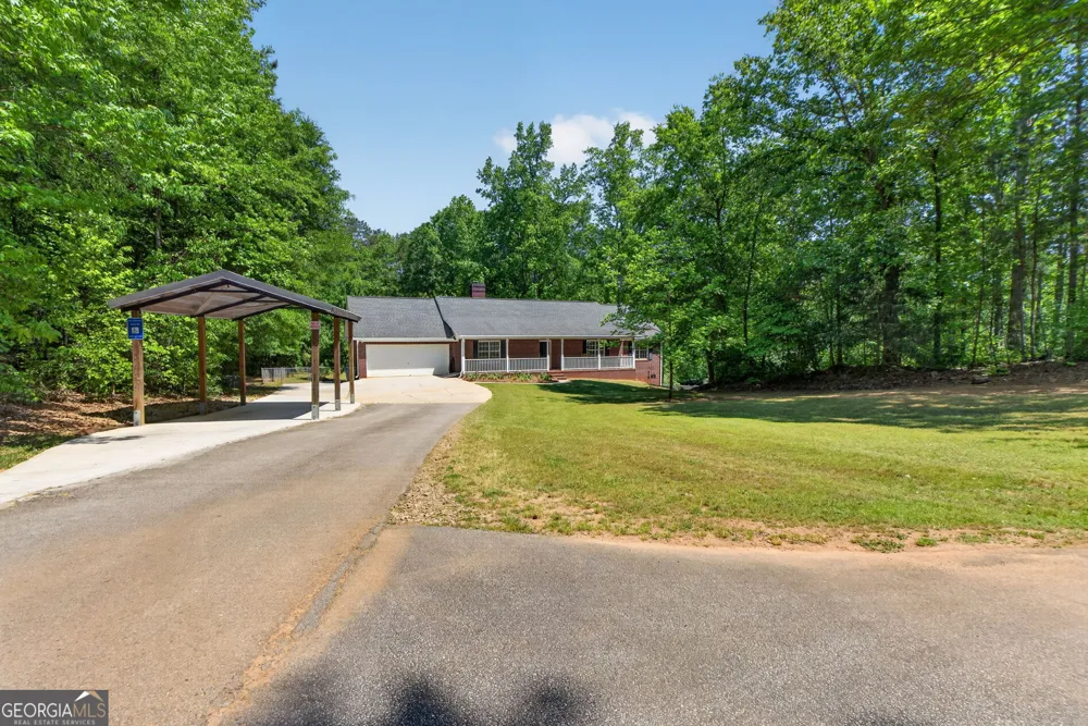 1697 Millers Mill RD Stockbridge, GA 30281