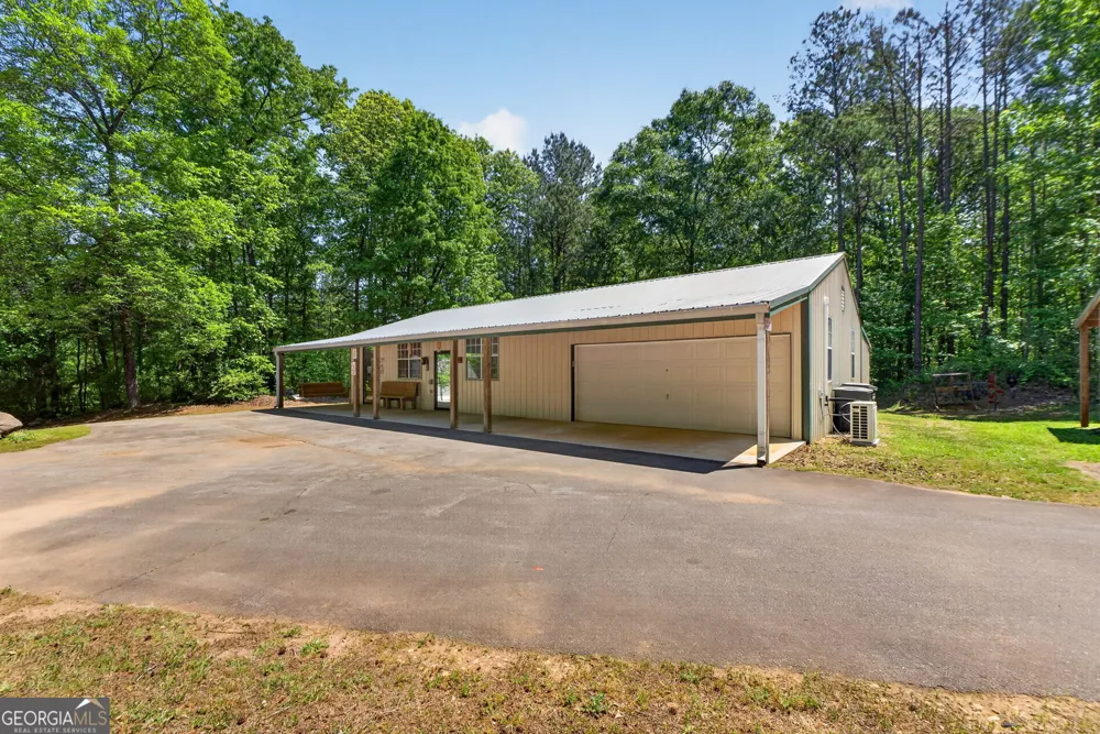 1697 Millers Mill RD Stockbridge, GA 30281