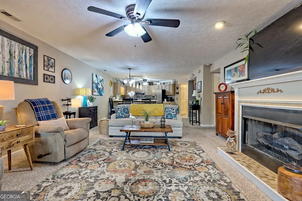 300 Ginger Creek LN Clayton, GA 30525