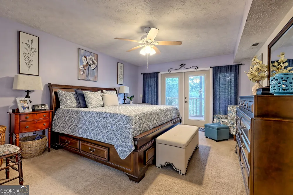 300 Ginger Creek LN Clayton, GA 30525