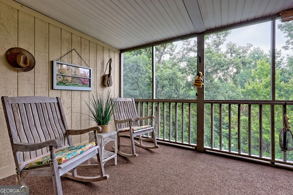 300 Ginger Creek LN Clayton, GA 30525