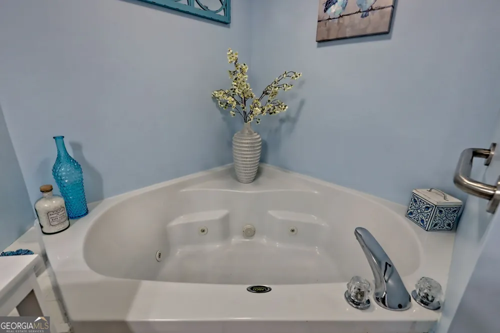 300 Ginger Creek LN Clayton, GA 30525