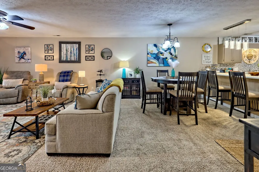 300 Ginger Creek LN Clayton, GA 30525