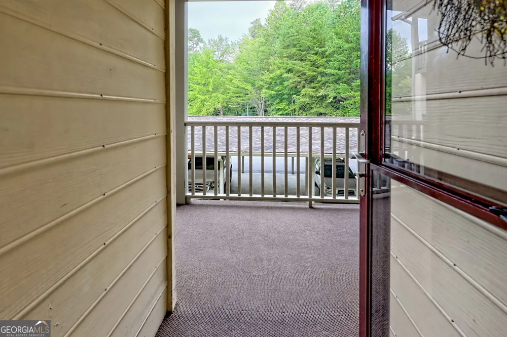 300 Ginger Creek LN Clayton, GA 30525