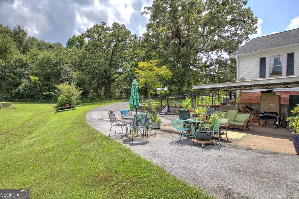 2135 Bellview RD Rockmart, GA 30153