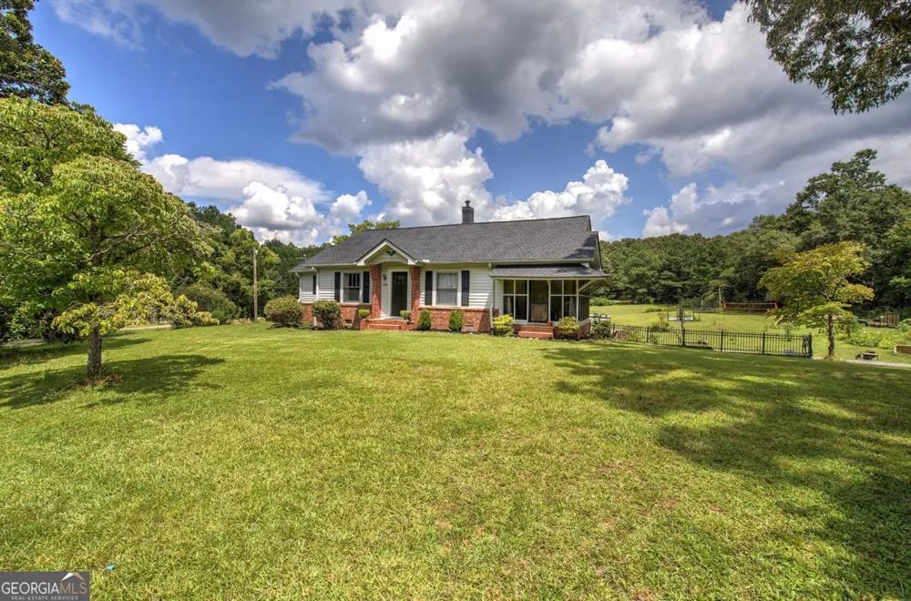 2135 Bellview RD Rockmart, GA 30153