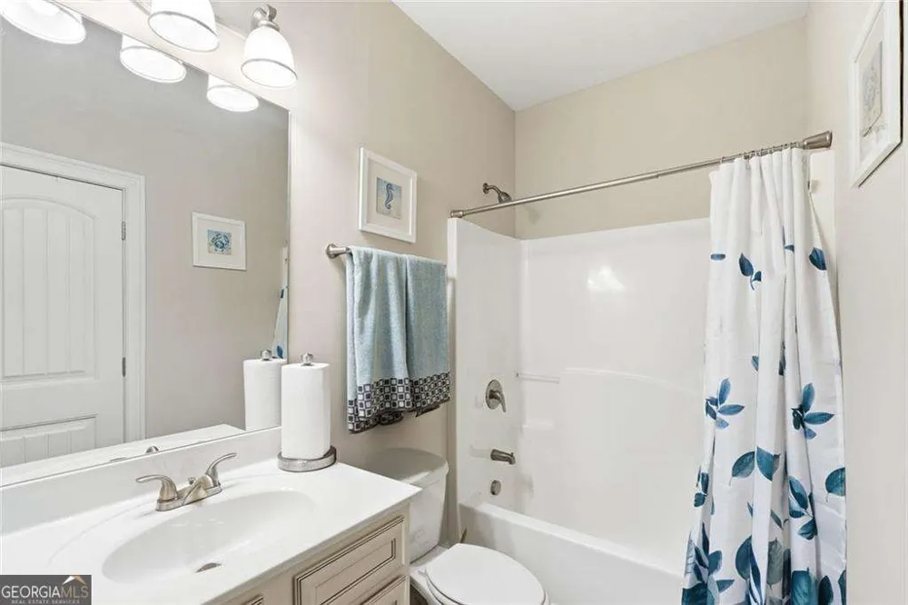 52 Lanier RDG Acworth, GA 30101