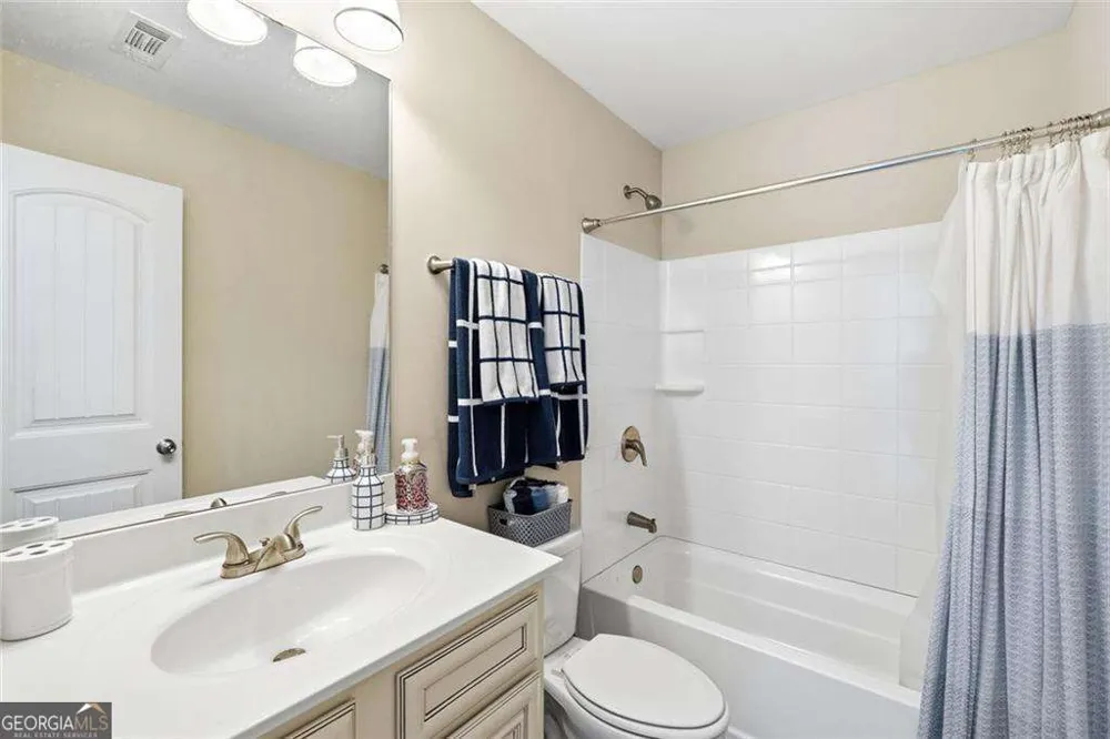 52 Lanier RDG Acworth, GA 30101