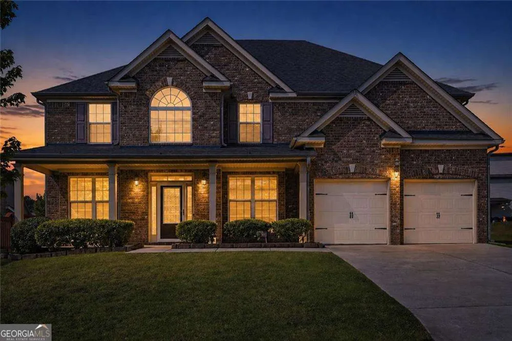 52 Lanier RDG Acworth, GA 30101
