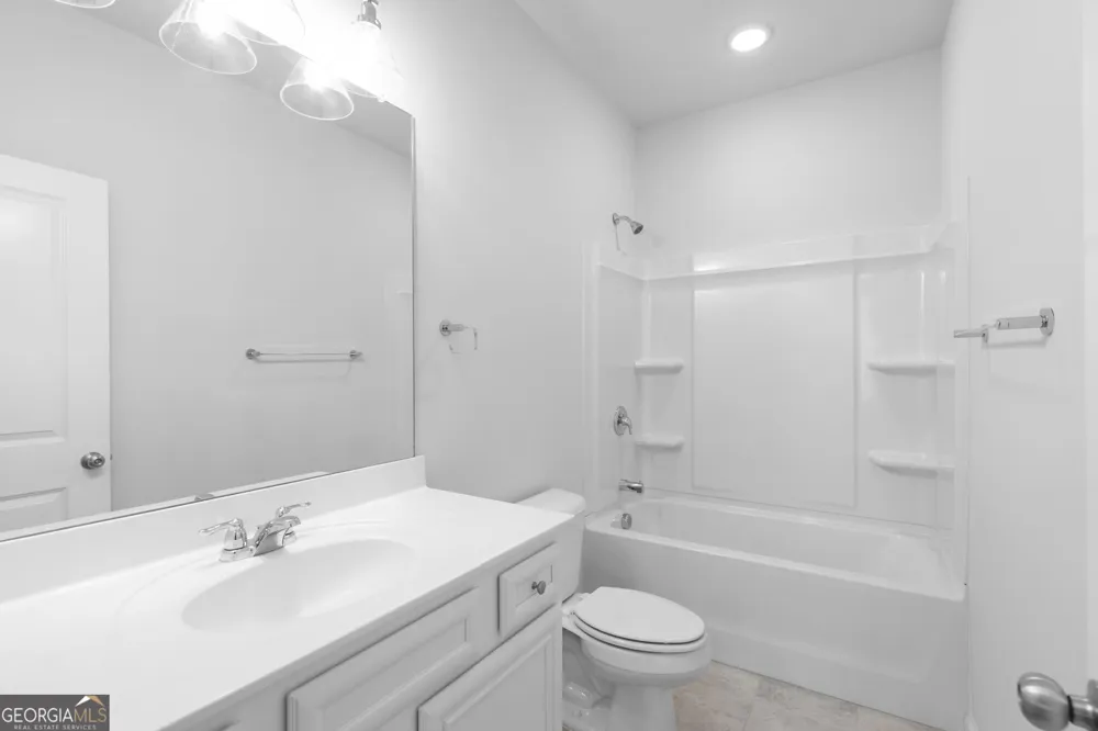 4361 White spruce ally Doraville, GA 30360