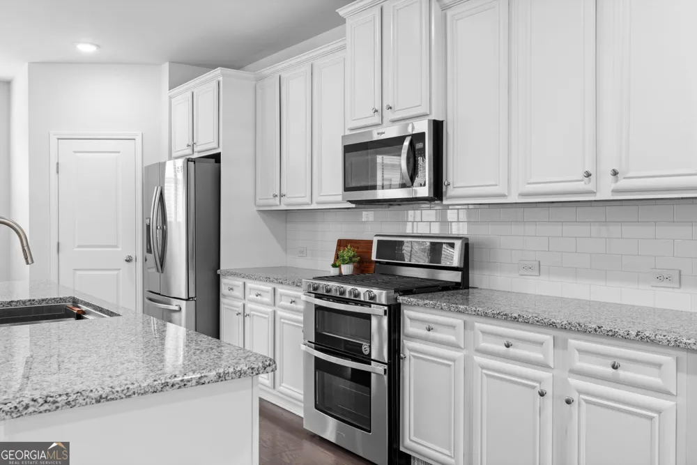 4361 White spruce ally Doraville, GA 30360