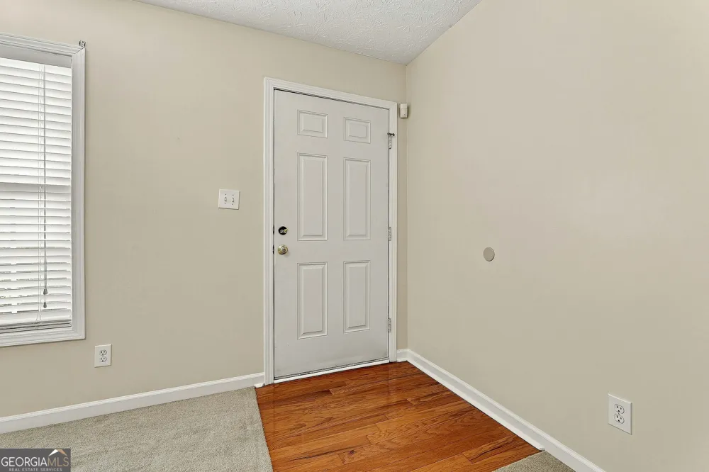 280 Autumn Glen CIR Fayetteville, GA 30215
