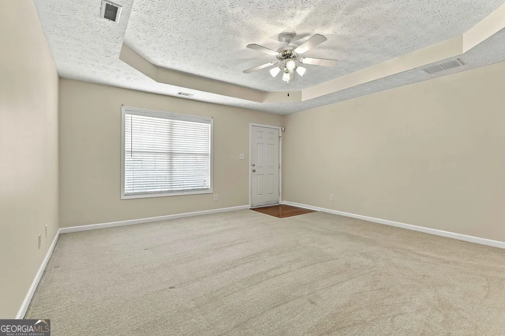 280 Autumn Glen CIR Fayetteville, GA 30215