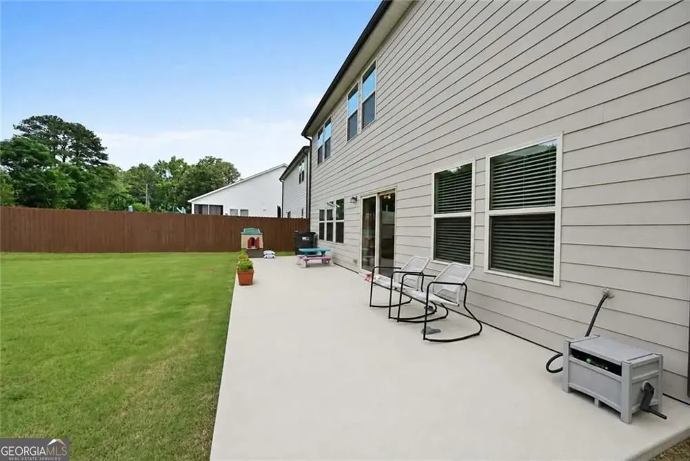 4939 Dufour DR Lilburn, GA 30047