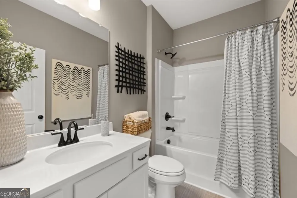 2235 Ravencliff DR Austell, GA 30168